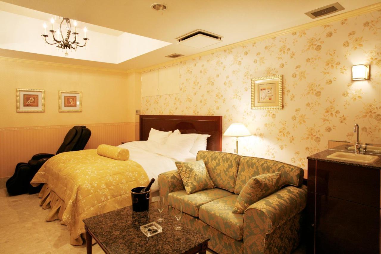 Meguro Emperor (adults Only) Liebeshotel 2*